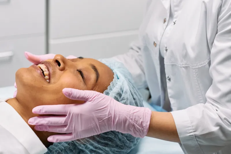 Hyperpigmentation et taches brunes : identifier l'origine pour choisir le bon protocole de soin